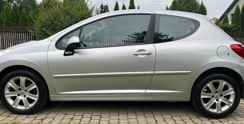 Peugeot 207 cena 9900 przebieg: 139111, rok produkcji 2009 z Warszawa małe 407